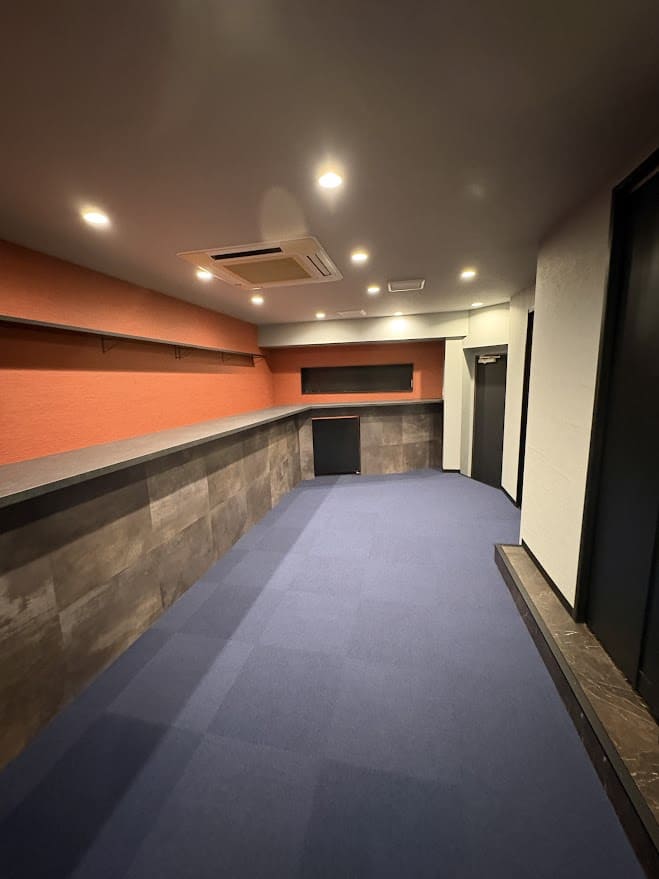 リフォーム後店内